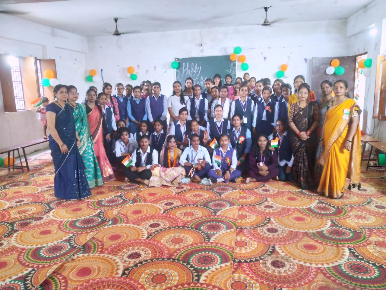 polytechnic college in varanasi